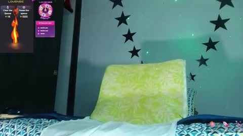 Snapshot of justinsc chatting on December 22, 5:12 am Justinsc online show from December 22, 5:12 am