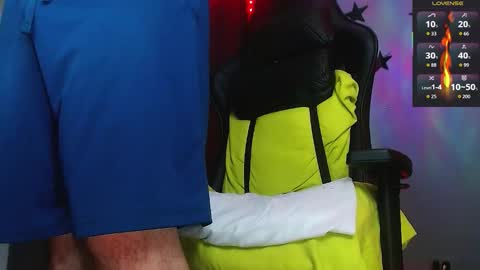 Justinsc online show from November 21, 6:18 pm