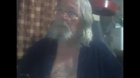 justmeohio online show from November 25, 2:02 am