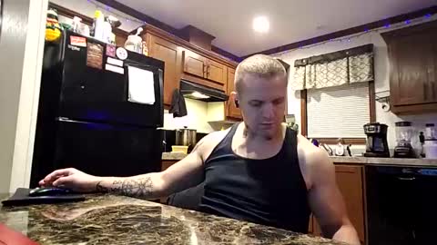 justus0624 online show from October 2, 1:53 am