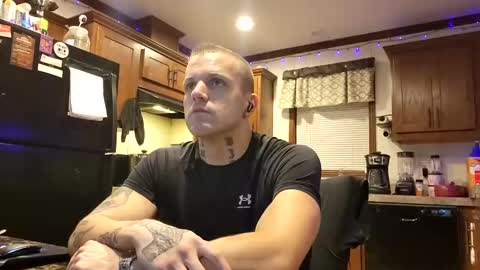 justus0624 online show from October 17, 1:42 am