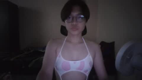 kaii_lia online show from April 3, 11:01 pm