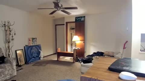 Kaiku77 online show from March 24, 4:17 am