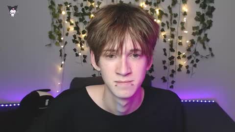 slutkai online show from October 27, 9:06 pm