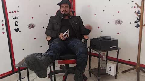 Snapshot of kalethbigdick88 chatting on October 18, 11:53 pm Kaleth online show from October 18, 11:53 pm