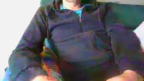 Snapshot of kanaletto chatting on December 3, 8:36 am Mario online show from December 3, 8:36 am