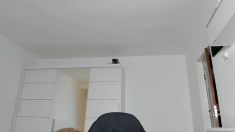 Kane OF strongkane online show from February 26, 7:25 pm