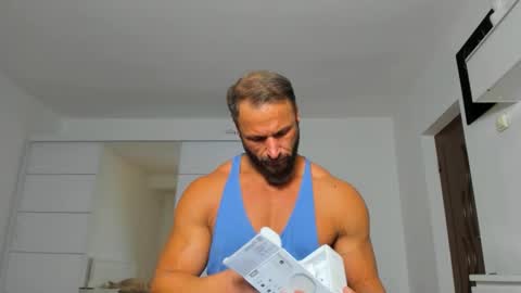 Kane OF strongkane online show from December 6, 9:13 pm