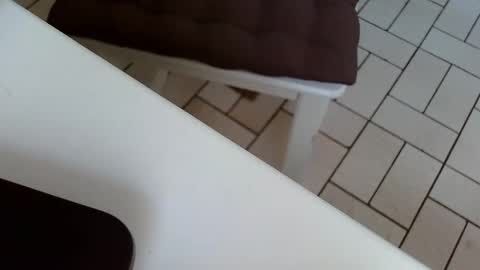 Kev online show from October 18, 7:57 am