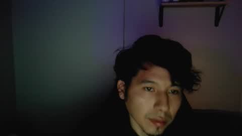 karloscm4 online show from December 23, 3:04 am