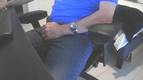 karlosmat54 online show from March 17, 7:27 pm