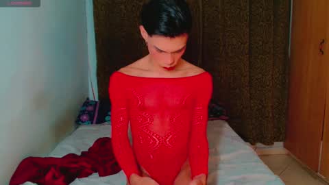 Snapshot of katykennex chatting on October 21, 11:18 pm KATY online show from October 21, 11:18 pm
