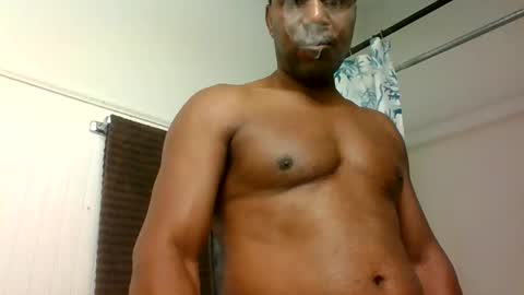 kaylee kakes online show from December 18, 4:47 pm