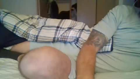 kbrider420 online show from December 18, 5:47 am