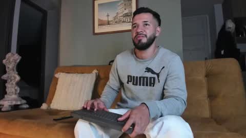 Keith  online show from December 27, 4:26 am