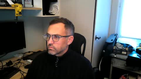 Snapshot of kelvin06133 chatting on January 25, 4:13 pm kelvin06133 online show from January 25, 4:13 pm