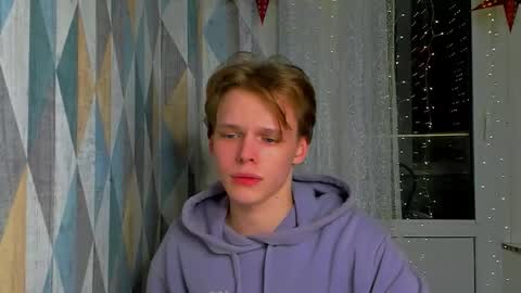 kenordi online show from March 2, 8:38 pm