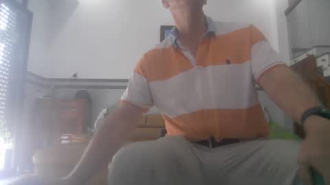 kent_ham online show from December 15, 4:53 am