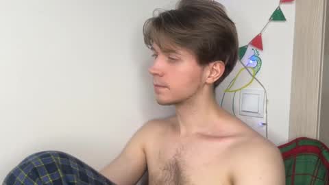 Kero online show from January 10, 9:30 pm