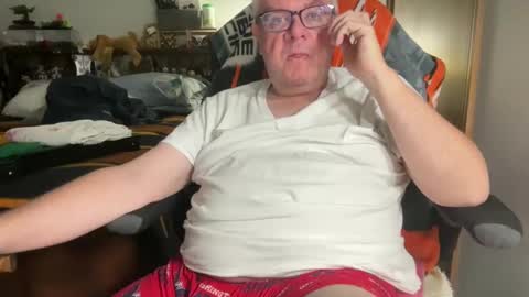 kev92569 online show from December 29, 1:24 am