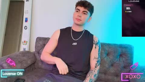 Snapshot of kev_zapata chatting on March 10, 3:30 pm KEV online show from March 10, 3:30 pm