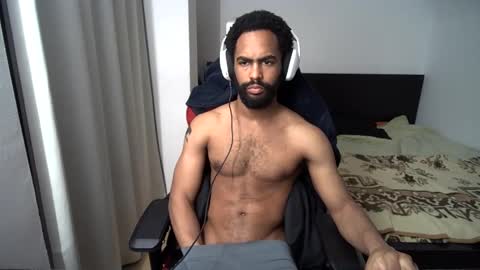 kevi4 online show from February 26, 1:53 am