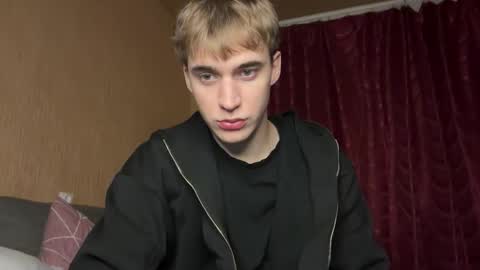 Snapshot of kevin_martin8 chatting on October 21, 7:17 pm Kevin Martin online show from October 21, 7:17 pm