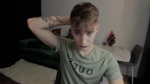 Snapshot of kevin_martin8 chatting on December 17, 9:16 pm Kevin Martin online show from December 17, 9:16 pm