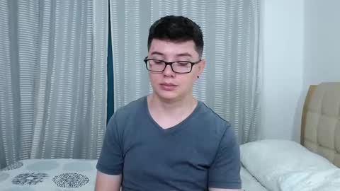 Kevin online show from November 22, 10:09 pm