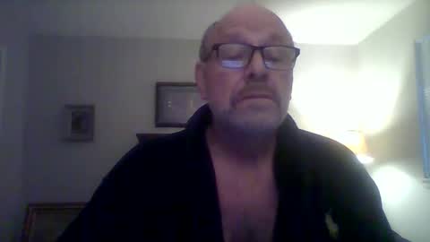 Kent online show from December 6, 2:28 pm