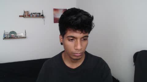 khevinlopezonig online show from February 13, 3:35 pm