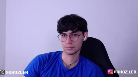 khozler_ online show from February 3, 3:04 am