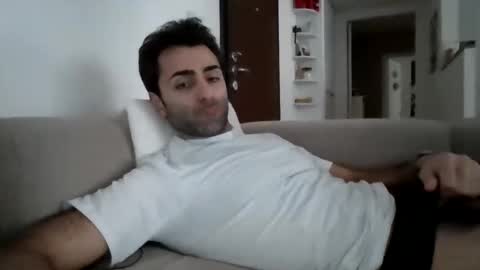 kikkus01 online show from January 6, 10:30 am