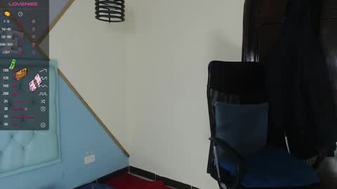 Kilian xxx online show from December 15, 1:32 pm