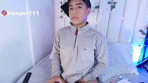 king  help me reach 100 likes online show from January 8, 3:19 am