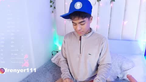 king  help me reach 100 likes online show from January 12, 8:36 pm