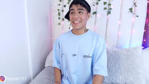 king  help me reach 100 likes online show from January 5, 3:00 am