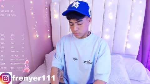 king  help me reach 100 likes online show from March 11, 12:00 am