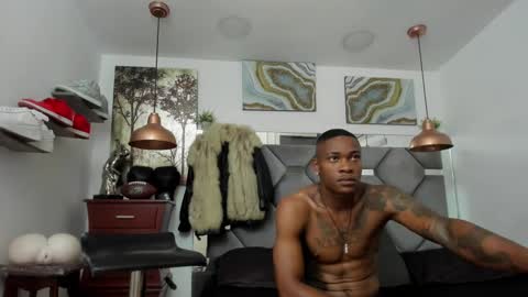 HOT MEN BLACK online show from February 4, 12:22 pm