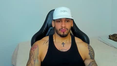 king_of_kings__ online show from February 24, 7:58 pm