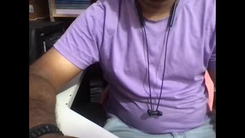 kingcobra_08 online show from April 1, 2:35 am