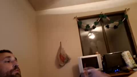 kingd238er online show from April 3, 2:52 am