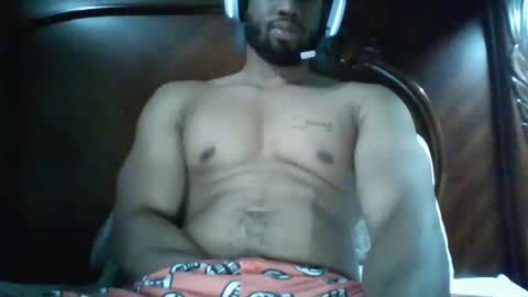 kingdreck28 online show from December 30, 2:19 pm