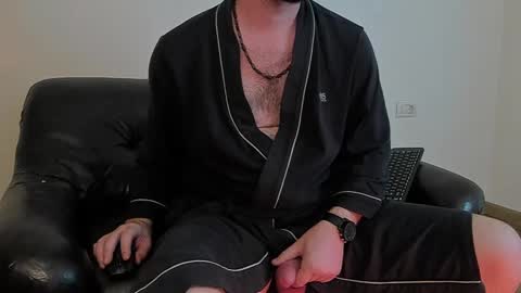 The King online show from February 2, 2:34 pm