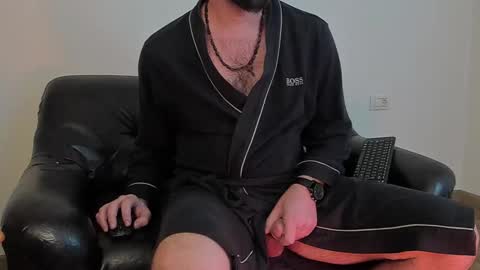 The King online show from December 6, 11:33 am