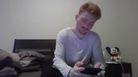 Snapshot of kingoffootfetish chatting on February 9, 10:00 pm Master  King Tommy online show from February 9, 10:00 pm