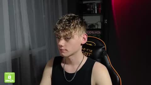 Kirill and Andrey online show from October 30, 5:36 pm