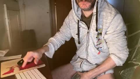 kissofbanned1983 online show from March 20, 11:03 am