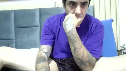 kiszewskirodger online show from March 19, 2:37 am