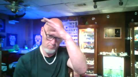 MrKleeen online show from June 23, 6:51 am